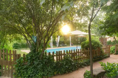 Piscina en o cerca de El Manantial Del Fresno - Casas Rurales En Hervás