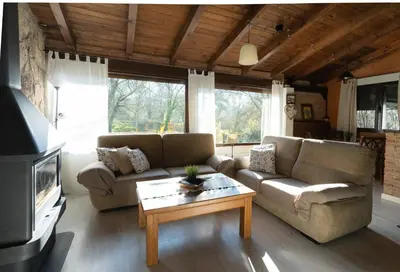 Zona de estar de El Manantial Del Fresno - Casas Rurales En Hervás