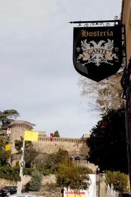 Certificado, premio, señal o documento que está expuesto en Hosteria Gante