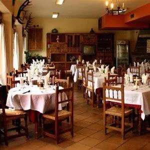 Un restaurante o sitio para comer en Hotel Hispanidad
