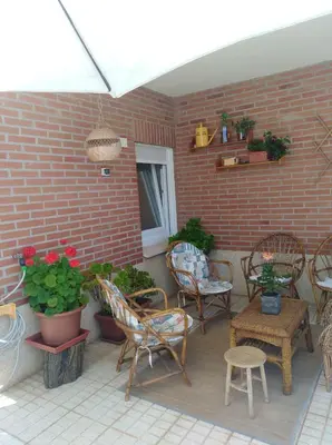 Un patio o zona al aire libre en Apartamento Turístico Príncipe Cáceres AT-CC-00415