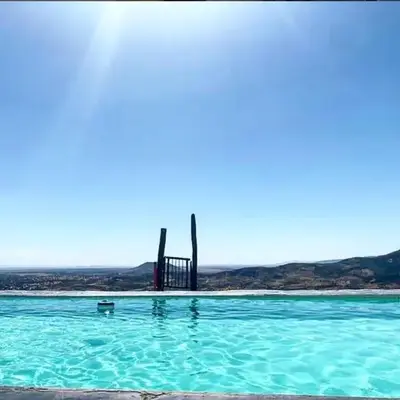 Welcoming House in Cañamero + Pool