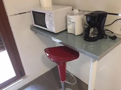 Una cocina o zona de cocina en Apartamento turisticos Puente Romano P3 2-B