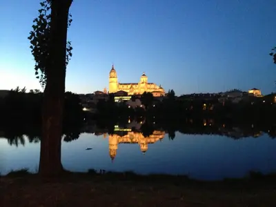 Vista de un río cerca de este apartamento