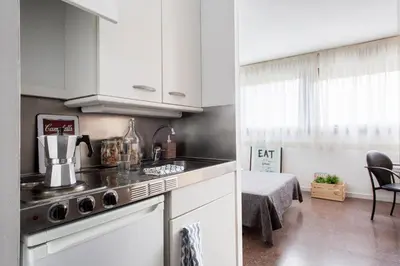 Una cocina o zona de cocina en Residencia Universitaria Resa Colegio de Cuenca