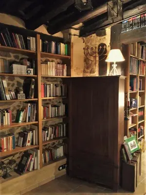 Biblioteca en the country house
