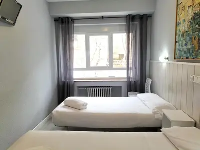 Cama o camas de una habitación en Hostal Albero by gaiarooms