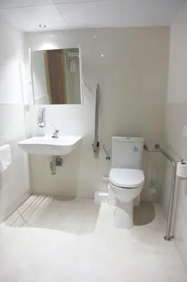 Un baño de Hostal Santel San Marcos