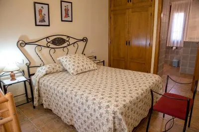 Cama o camas de una habitación en Comfortable house in Sotoserrano with mountain view