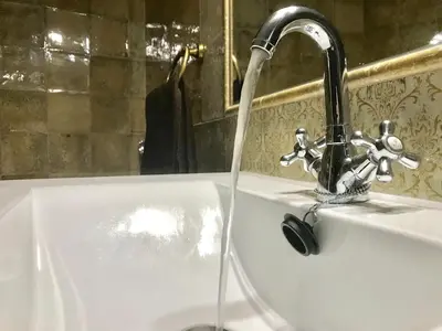 Un baño de Charcos de Gredos