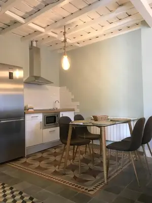 Una cocina o zona de cocina en Charcos de Gredos