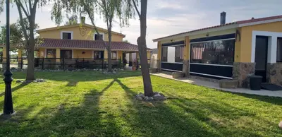 Jardín al aire libre en La Posada Hípica