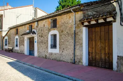 Edificio en el que se encuentra la casa o chalet