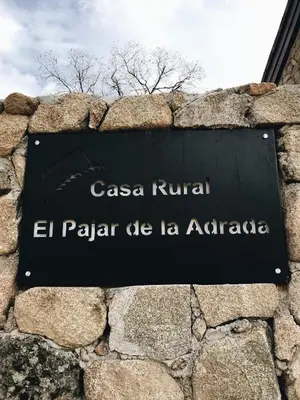 Certificado, premio, señal o documento que está expuesto en EL PAJAR DE LA ADRADA