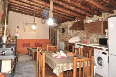 Una cocina o zona de cocina en casa rural La Fragua