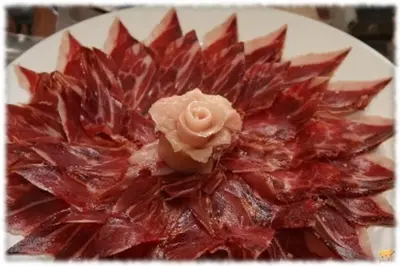 Comida en o cerca de este apartamento
