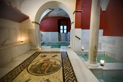 Un baño de Termas Aqua Libera