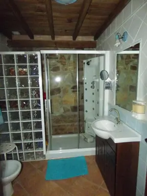 Un baño de Un Rincón Salmantino