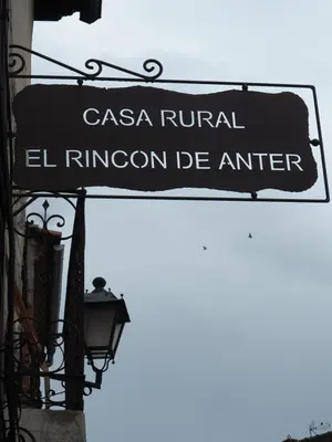 Certificado, premio, señal o documento que está expuesto en El Rincón de Anter C