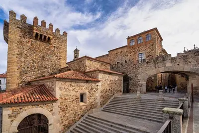 Plano de Apto La Almena 2 junto a Plaza Mayor,2 habitaciones,parking gratuito