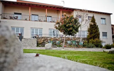 Jardín al aire libre en Hotel Rural Salvatierra