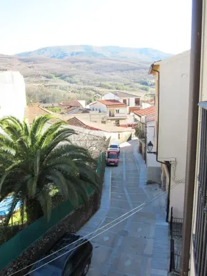 Vista general de una montaña o vista desde el apartamento