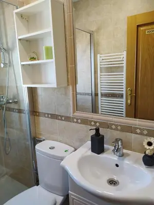 Un baño de Casa Rural Mi Descanso