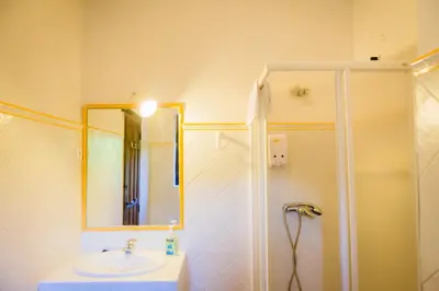 Un baño de El Roble Mocho