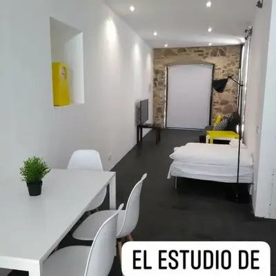 El Estudio de La Artista - El casar de Leo