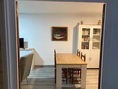 Una cocina o zona de cocina en Apartamento Turístico Cervantes 18