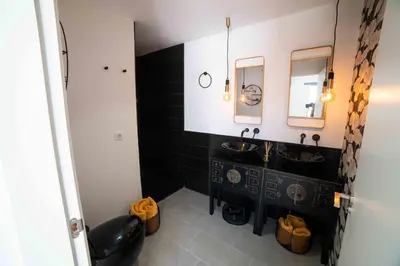 Plano de CASA VALDES 16, APTO 3