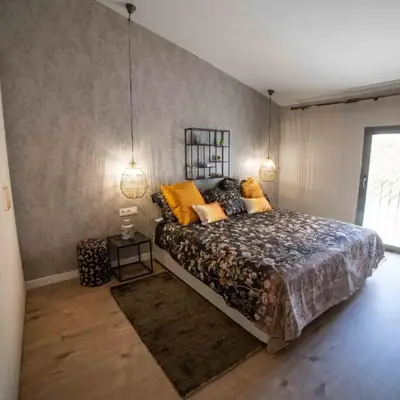 CASA VALDES 16