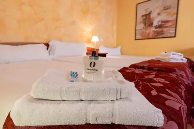 Cama o camas de una habitación en Hostal Restaurante Puerta del Alcázar