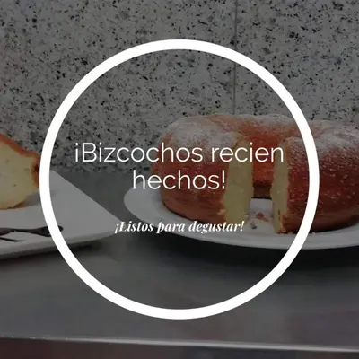 Comida en o cerca de este hotel