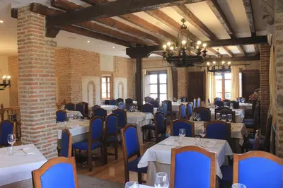 Un restaurante o sitio para comer en Vettonia