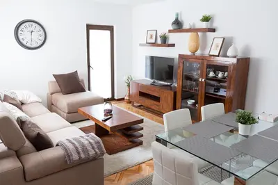 Una televisión o centro de entretenimiento en El Tostado