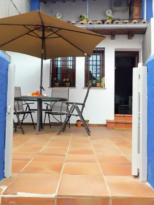 Un patio o zona al aire libre en Alborada Apartamentos Rurales
