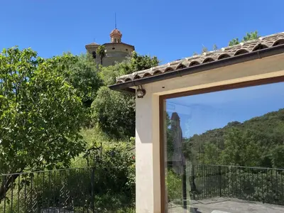 Paisaje cerca of this country house