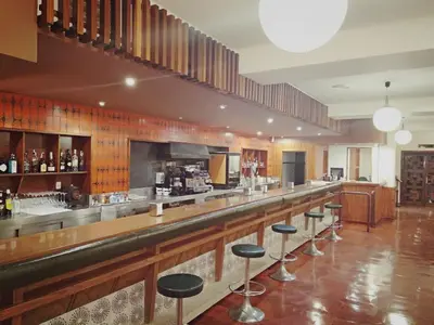 El salón o zona de bar de Hotel Las Cigüeñas