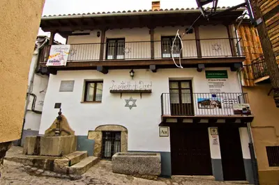 Edificio en el que se encuentra el apartamento