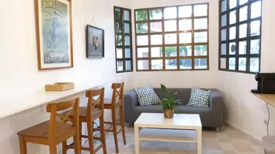 Plano de HOSTAL CANDELEDA