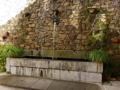 Jardín al aire libre en Hospedium Hotel Rural Abadía de Yuste