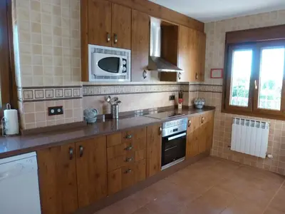 Una cocina o zona de cocina en Casa Rural & SPA Mirador Sierra de Béjar
