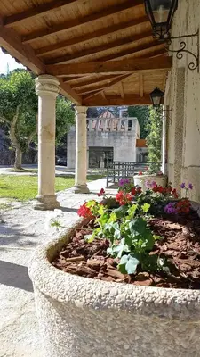 Jardín al aire libre en Hotel Balneario de Retortillo