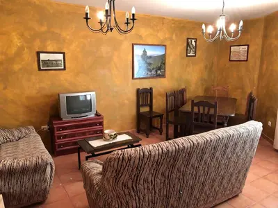 Una televisión o centro de entretenimiento en Casas Encinares