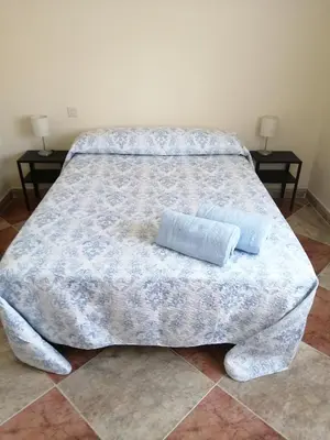 Cama o camas de una habitación en EL MIRADOR DEL CORNEJA