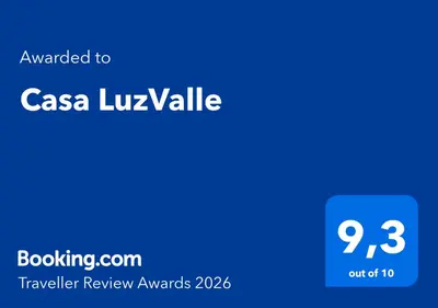 Certificado, premio, señal o documento que está expuesto en Casa LuzValle