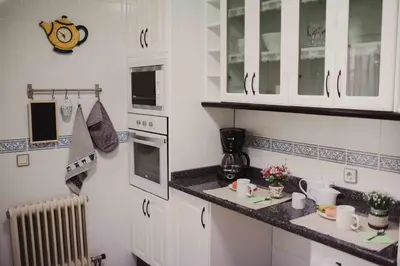 Una cocina o zona de cocina en APARTAMENTO FRANCISCO PIZARRO
