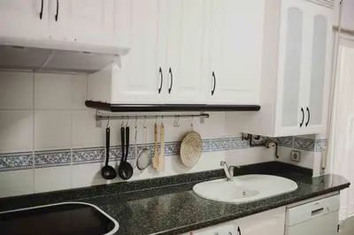 Una cocina o zona de cocina en APARTAMENTO FRANCISCO PIZARRO
