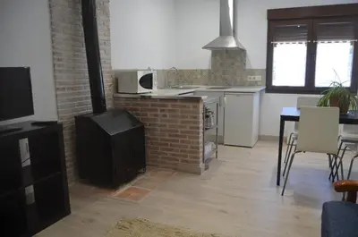 Una cocina o zona de cocina en Apartamento Almanzor